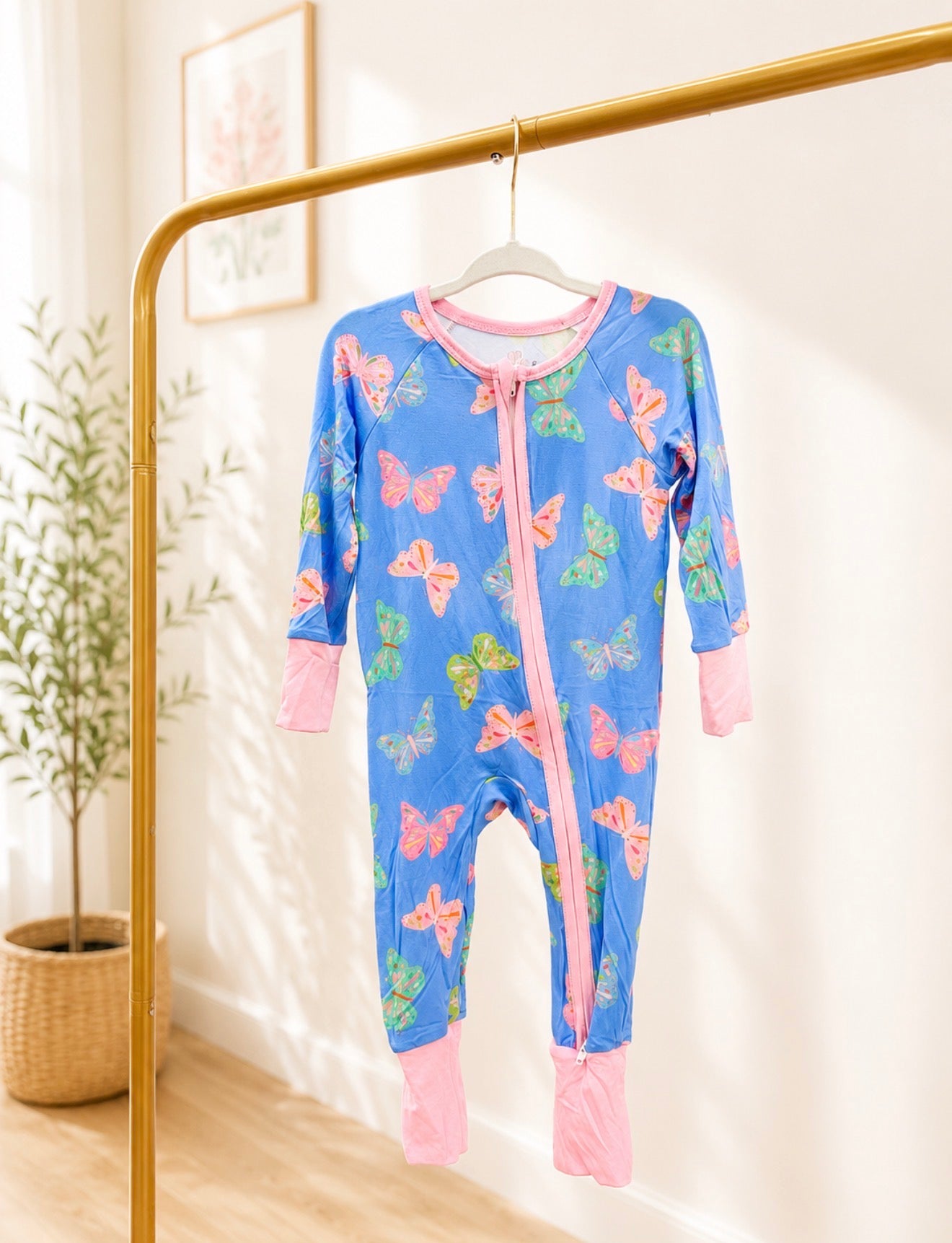RTS Dalia's Butterflies Zippy